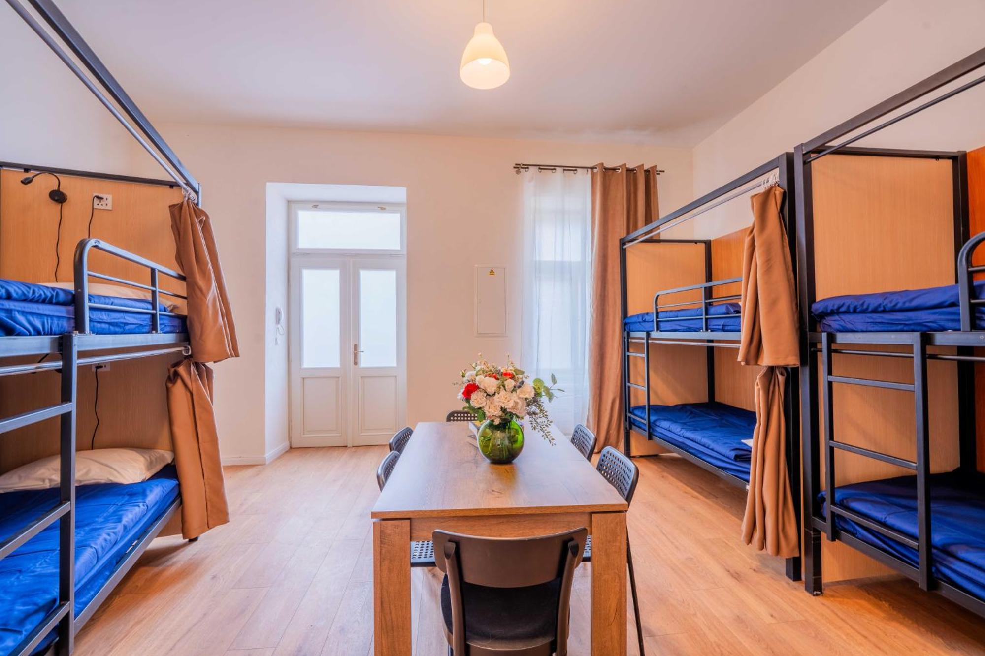 Prague Retreat Boutique Hostel ภายนอก รูปภาพ